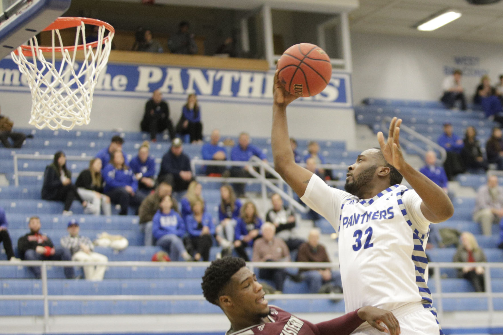 GALLERY-EIU-v-EKU-mbb-008-020720.JPG